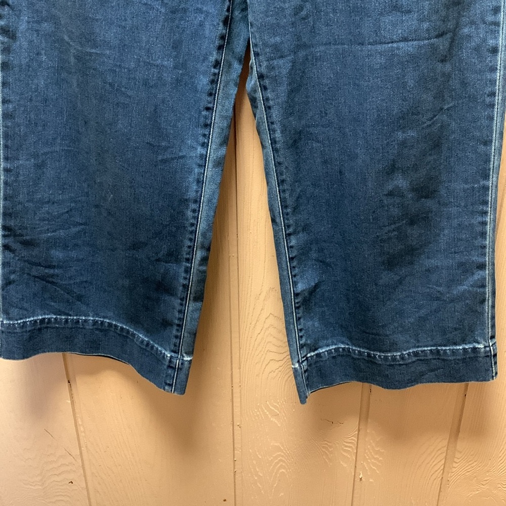 Universal Thread Jeans - Picture 5 of 10